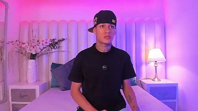 GaelCarter online show from 10-28-25, 01:42