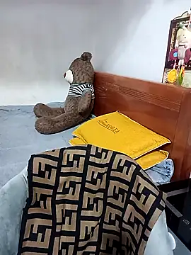 Labi2k online show from 11-23-25, 02:17