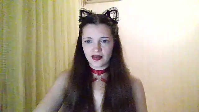 Snapshot of AmeliieLaFleur chatting on 11-14-25, 09:13 AmeliieLaFleur online show from 11-14-25, 09:13