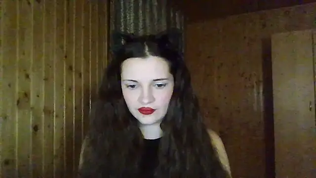 Snapshot of AmeliieLaFleur chatting on 12-15-25, 08:13 AmeliieLaFleur online show from 12-15-25, 08:13