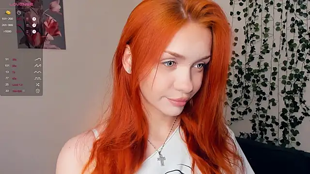 Snapshot of Foxy_blush chatting on 11-20-25, 08:08 Foxy blush online show from 11-20-25, 08:08