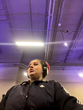 atennea diiossa online show from 11-20-25, 02:23