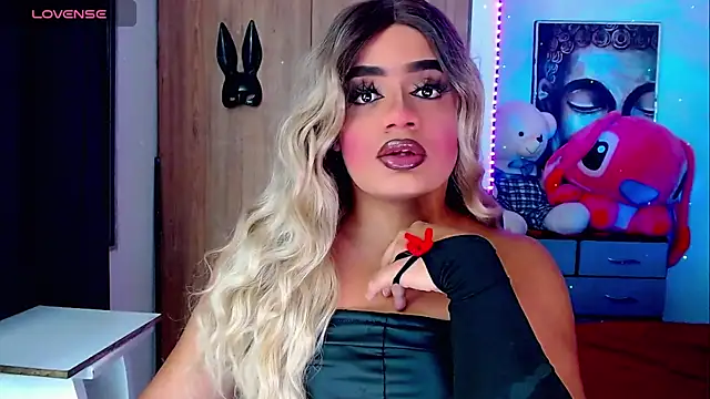 Sofiabigcock22 online show from 10-17-25, 11:29