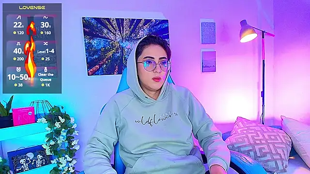 Snapshot of Alex_carter chatting on 10-17-25, 10:40 Alex carter online show from 10-17-25, 10:40