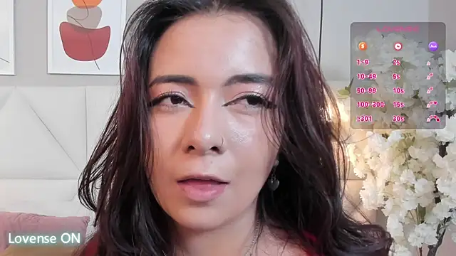 Ari lynn  online show from 11-08-25, 03:29