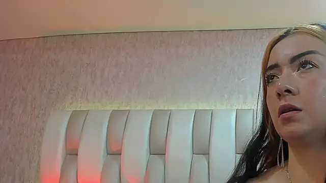 Ari lynn  online show from 03-19-26, 03:10