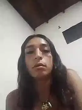 Snapshot of VioletGil_Party_ chatting on 10-23-25, 08:02 VioletGil Party online show from 10-23-25, 08:02