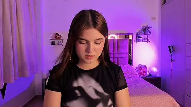 Snapshot of MIACUTEE_ chatting on 01-05-26, 09:07 MIACUTEE online show from 01-05-26, 09:07