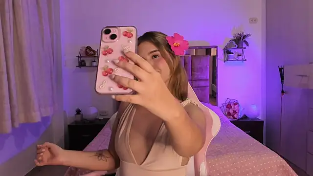 Snapshot of MIACUTEE_ chatting on 01-15-26, 11:41 MIACUTEE online show from 01-15-26, 11:41