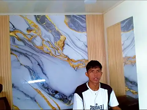 Mick storm online show from 10-29-25, 06:42