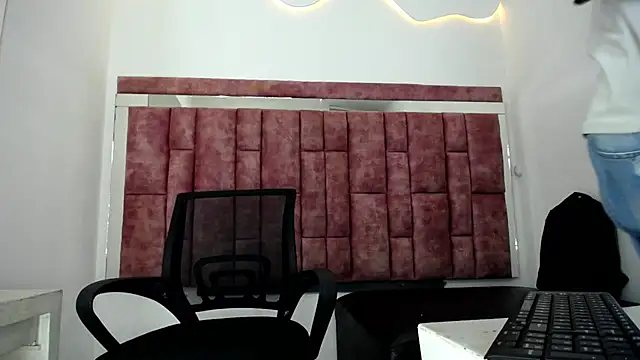 Mick storm online show from 03-08-26, 07:17