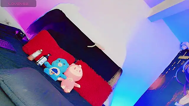 ANGEL EVIL S7 online show from 04-12-26, 02:27