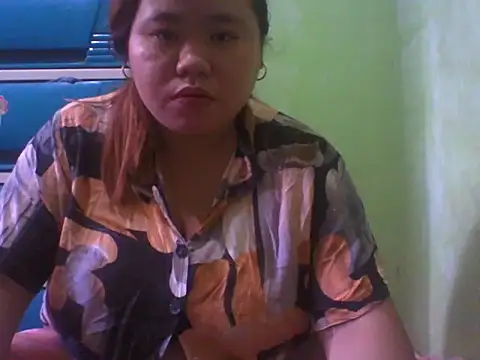 Snapshot of chubbybigtits_01 chatting on 10-18-25, 06:48 chubbybigtits 01 online show from 10-18-25, 06:48