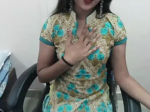 notty heena online show from 10-15-25, 04:12