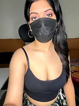 Snapshot of hey_wifey chatting on 10-17-25, 02:41 hey wifey online show from 10-17-25, 02:41