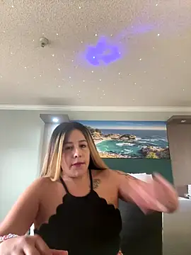 Snapshot of sherylarrota chatting on 10-14-25, 07:58 sherylarrota online show from 10-14-25, 07:58