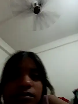 Snapshot of Zoya-Baby1 chatting on 10-17-25, 05:37 Zoya-Baby1 online show from 10-17-25, 05:37