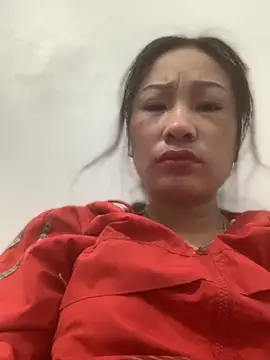 Snapshot of Linh_sexyy chatting on 11-06-25, 10:54 Linh sexyy online show from 11-06-25, 10:54