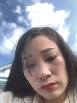 Snapshot of Linh_sexyy chatting on 11-14-25, 07:18 Linh sexyy online show from 11-14-25, 07:18