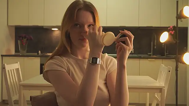 Snapshot of SongMalech chatting on 10-21-25, 03:13 SongMalech online show from 10-21-25, 03:13