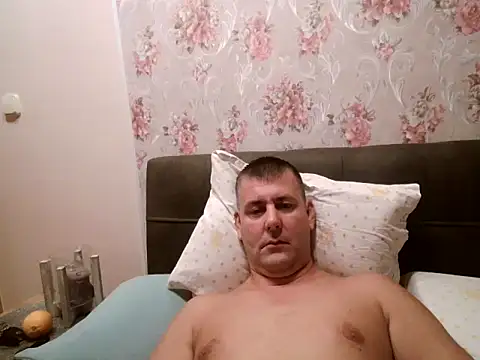 Snapshot of tibci12789 chatting on 11-08-25, 08:51 tibci12789 online show from 11-08-25, 08:51