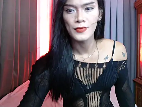 kettie  online show from 11-14-25, 09:41