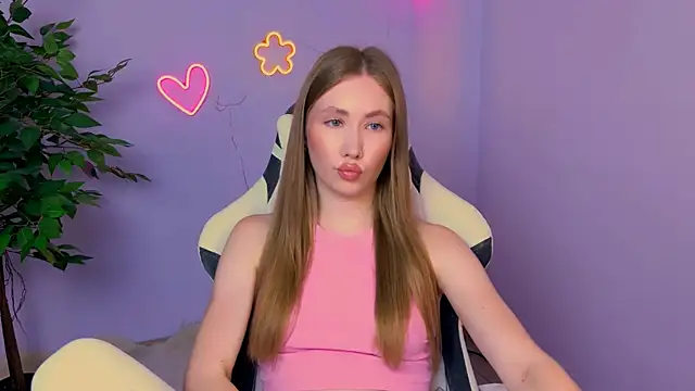 EllyColins online show from 07-07-26, 03:20