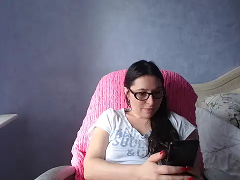 LuckyLisa23 online show from 06-09-26, 11:55