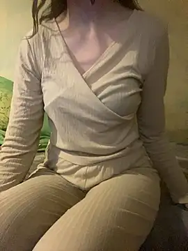 KittieCreme online show from 01-07-26, 01:02