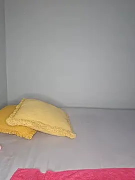 certifiedhottie2025 online show from 11-13-25, 06:01