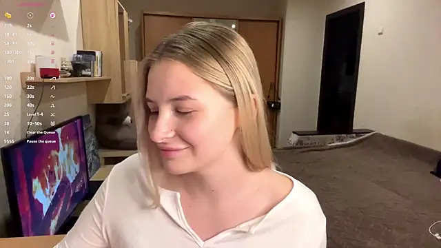 VictoriaMystery online show from 11-03-25, 04:52