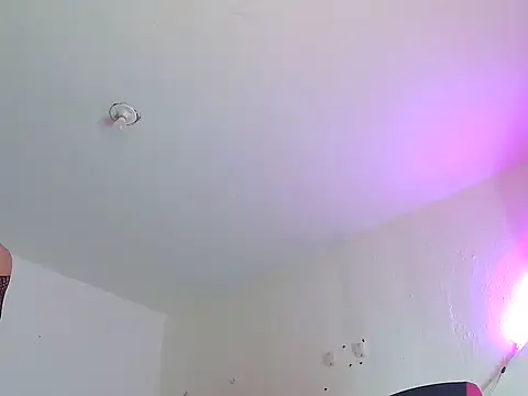 Trix ebony online show from 04-07-26, 04:24