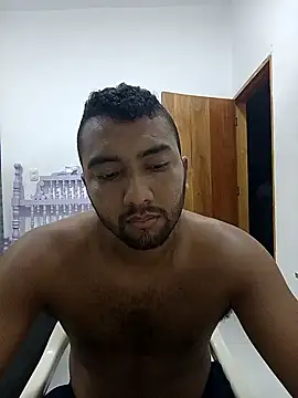 Snapshot of mario1709cm chatting on 10-21-25, 02:12 mario1709cm online show from 10-21-25, 02:12