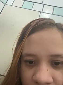 Snapshot of ruivinhadancer chatting on 11-02-25, 07:27 ruivinhadancer online show from 11-02-25, 07:27