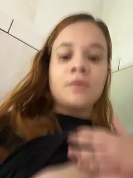 Snapshot of ruivinhadancer chatting on 12-03-25, 01:31 ruivinhadancer online show from 12-03-25, 01:31