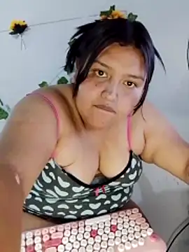 Snapshot of natt-bigass chatting on 10-29-25, 01:41 natt-bigass online show from 10-29-25, 01:41