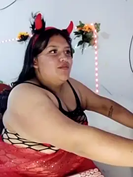 Snapshot of natt-bigass chatting on 11-01-25, 02:13 natt-bigass online show from 11-01-25, 02:13