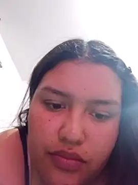 Snapshot of natt-bigass chatting on 11-02-25, 09:39 natt-bigass online show from 11-02-25, 09:39