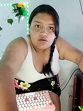 Snapshot of natt-bigass chatting on 11-06-25, 02:34 natt-bigass online show from 11-06-25, 02:34