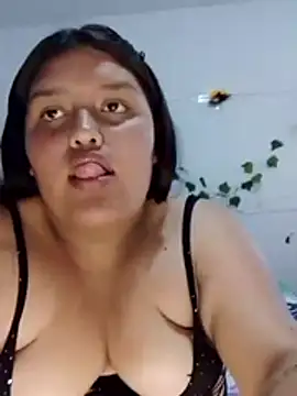 Snapshot of natt-bigass chatting on 11-15-25, 04:43 natt-bigass online show from 11-15-25, 04:43