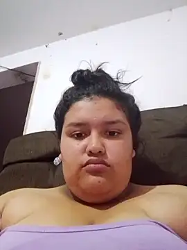 Snapshot of natt-bigass chatting on 11-21-25, 09:24 natt-bigass online show from 11-21-25, 09:24