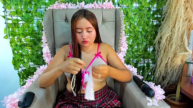 melodi pink online show from 12-21-25, 06:31