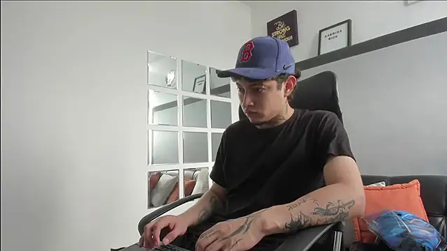 Sky Wild online show from 10-30-25, 08:20