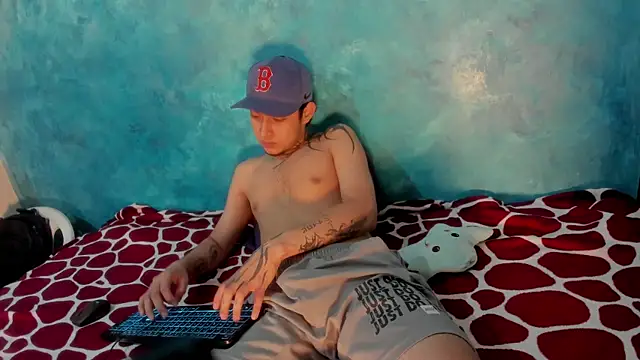 Sky Wild online show from 12-19-25, 11:12