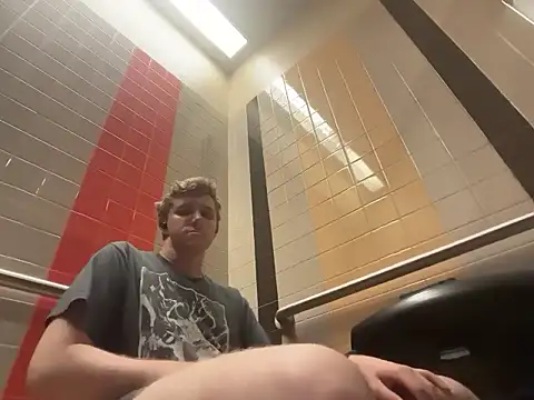 eddieeeeee1232 online show from 10-27-25, 03:16