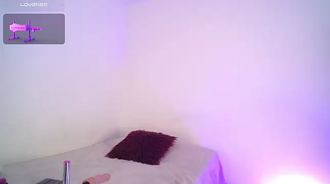 Miranda kim  online show from 11-07-25, 09:15