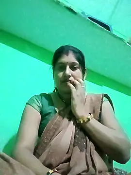 Snapshot of Rayal_bhabi chatting on 12-02-25, 04:46 Rayal bhabi online show from 12-02-25, 04:46