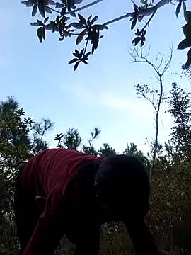 Snapshot of siusiu-00 chatting on 11-27-25, 09:44 siusiu-00 online show from 11-27-25, 09:44