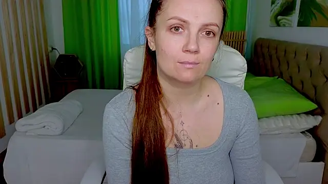 Snapshot of Amy__Leee_ chatting on 03-04-26, 01:39 Amy Leee online show from 03-04-26, 01:39