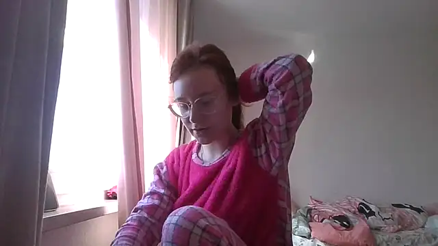 LuckySLove online show from 03-22-26, 12:08